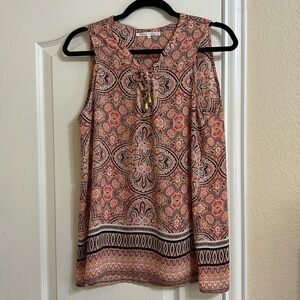 Sz M, short sleeve top